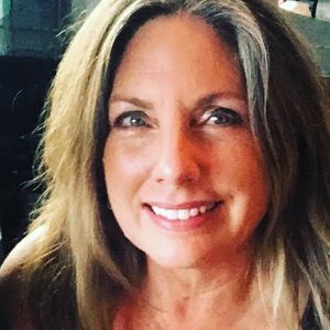 Meet your Posher, Lisa raye